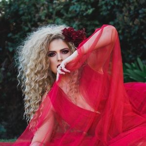 Meet your Posher, Lindsey